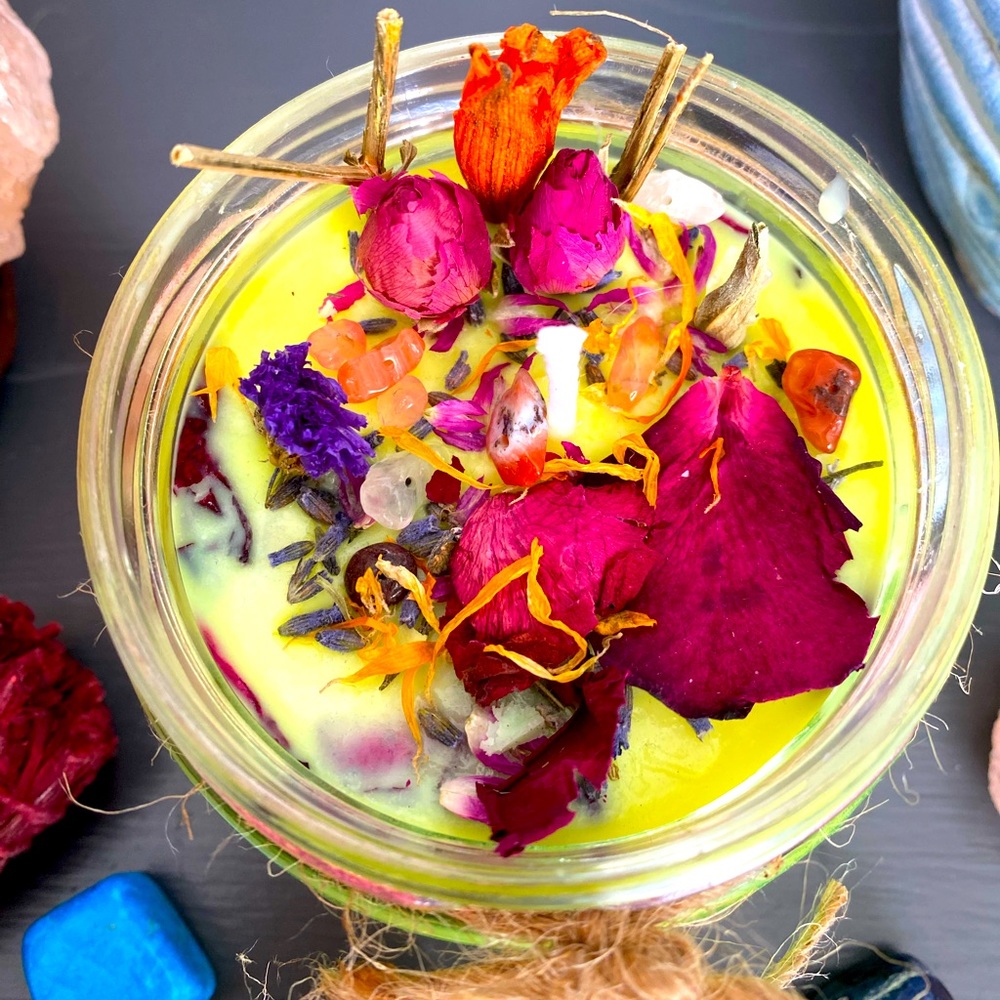 Homemade Candles, All Natural Soy Wax Candle with Organic Herbs & Flowers -Gifts